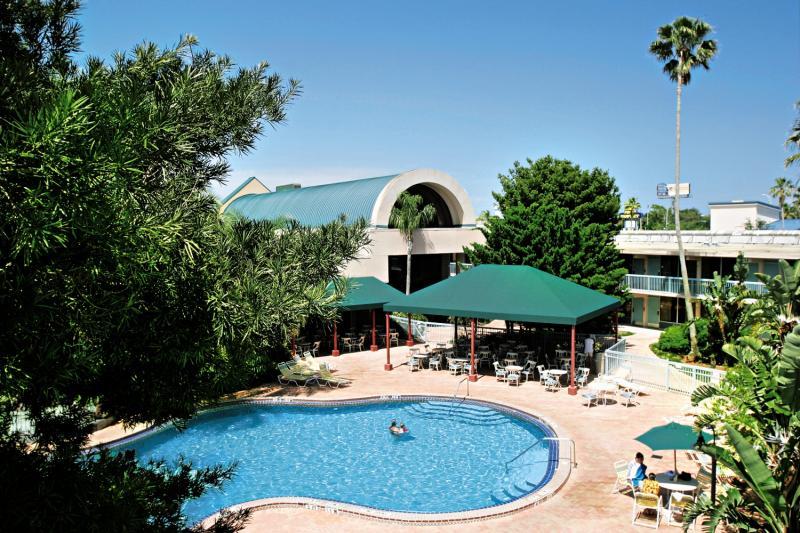 Quality Inn & Conference Center Tampa Exteriör bild