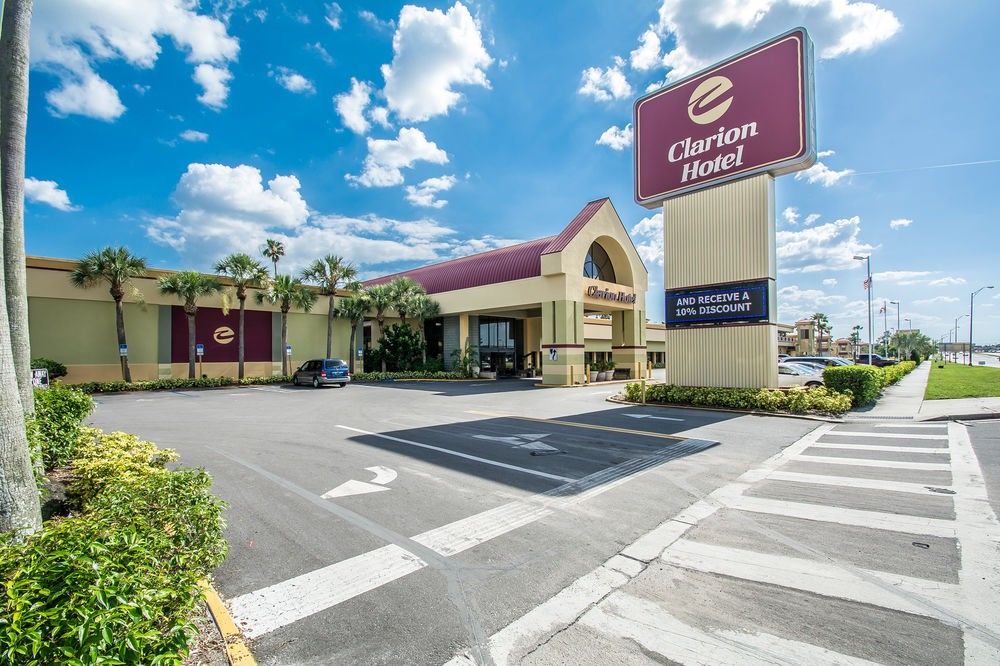 Quality Inn & Conference Center Tampa Exteriör bild